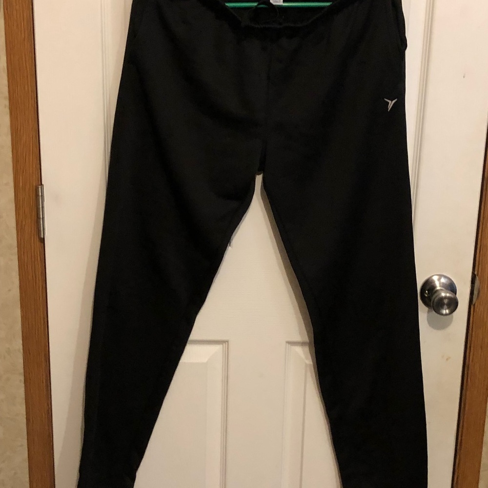 Old Navy mens small black joggers go dry active